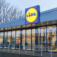 Mañana vuelve a las tiendas de Lidl (pero rebajado por el Black Friday) el robot de cocina que siempre arrasa