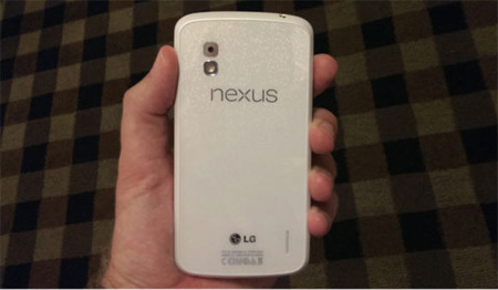 Nuevos rumores apuntan a un Nexus 4 blanco con Android 4.3 para el 10 de junio