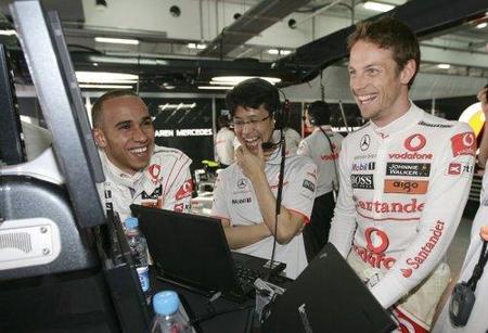 McLaren domina el viernes del Gran Premio de China