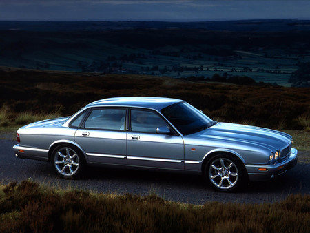 Jaguar Xjr