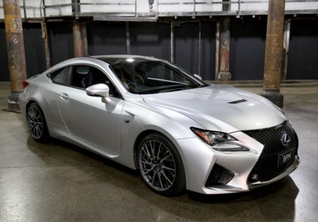 Lexus RC F Electroluminiscente Dia