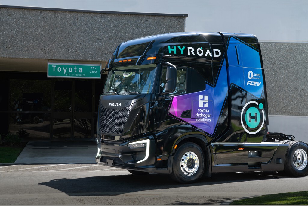 Una empresa rival quebrada, una denuncia y vehículos que no son suyos: la rocambolesca historia de Toyota y sus camiones de hidrógeno