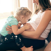 ¡Vas a tener un hermanito! Cómo preparar al niño para la llegada de un bebé 