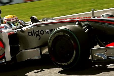 Toyota y McLaren encabezan los libres en Spa