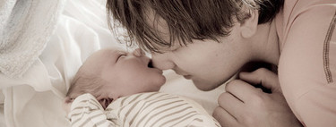 Papá, tú también cuentas: levántate también cuando el niño llora de noche‏