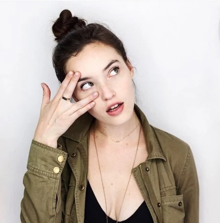 Megan Fay, la modelo no modelo