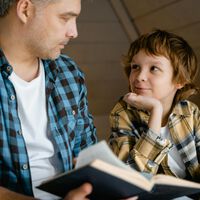 La regla 25-1 para tener conversaciones con tus hijos que hará que compartan sus emociones