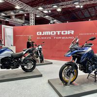 No, las ventas de moto no han muerto: se han vendido más motos de carretera, y palo para las eléctricas