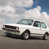 Volkswagen vuelve a fabricar piezas para el GTI Mk1, ¡por fin podrás terminar la restauración de tu auto!