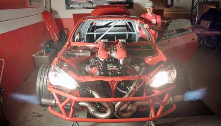 ¡Está vivo! Prepara tus oídos para escuchar el orgásmico sonido del Toyota GT86 con motor Ferrari