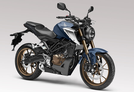 Honda CB125R: la neo-retro alardea de horquilla Showa y aumenta su potencia a 15 CV, por 4.625 euros