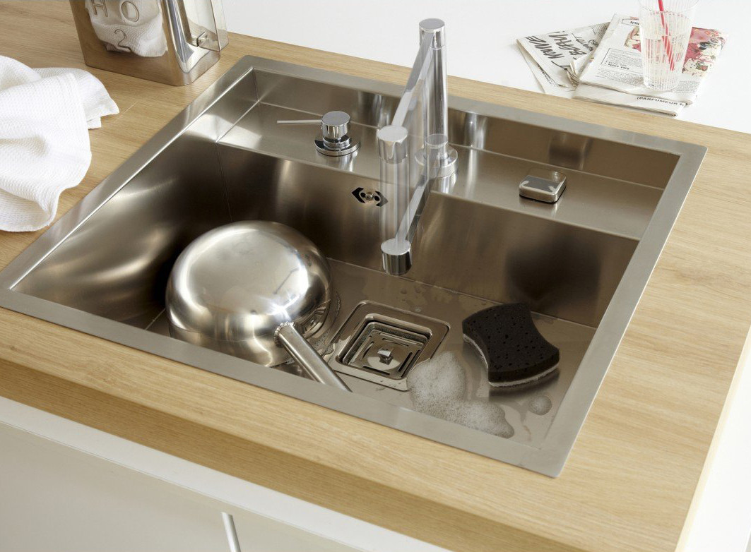 Plan cambiar el fregadero: ejemplos funcionales y decorativos