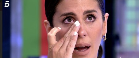 'Sálvame' vuelve a ridiculizar a Anabel Pantoja: le hacen una ecografía en directo para comprobar su embarazo