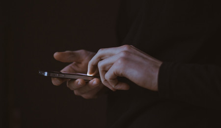 Rusia aprueba una ley para prohibir la venta de teléfonos móviles que no tengan instalado software ruso