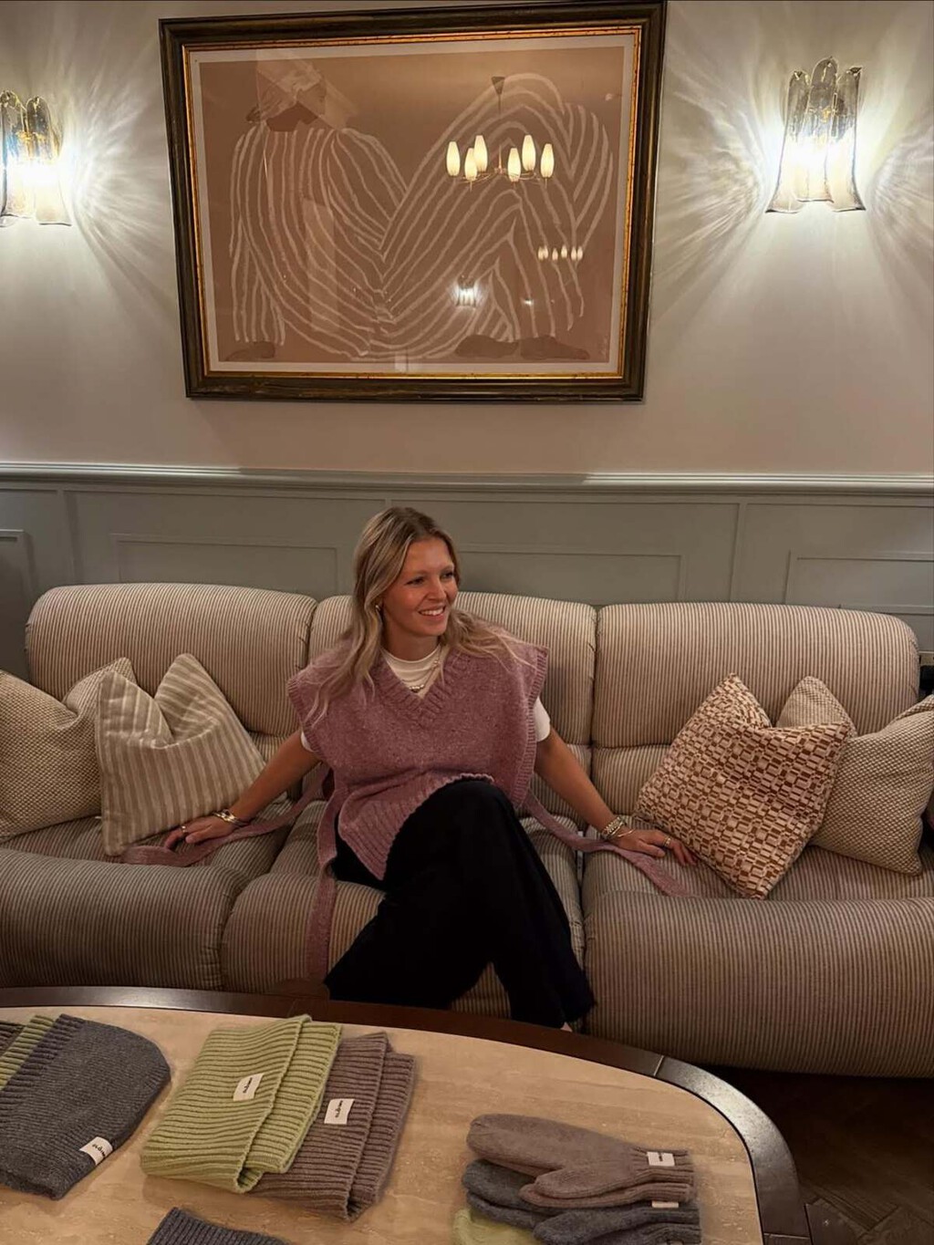 Las nuevas New Balance con detalles en color pistacho: así son las dad sneakers que se vana a agotar en tiempo récord  