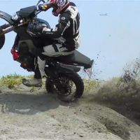 Las trail son para viejos, alucina con esta Yamaha MT-09 Offroad