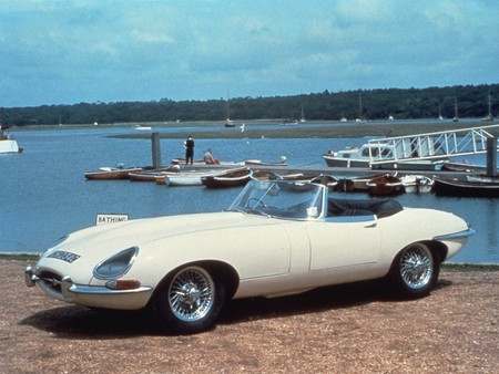 ¿Sacrilegio? Jaguar decidió que producirá la versión eléctrica del mítico E-Type
