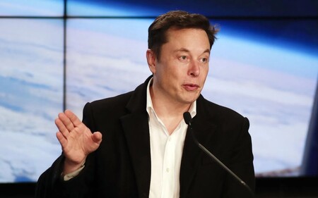 Así descubre Elon Musk si un candidato le miente en una entrevista de trabajo: en qué consiste la gestión asimétrica de la información