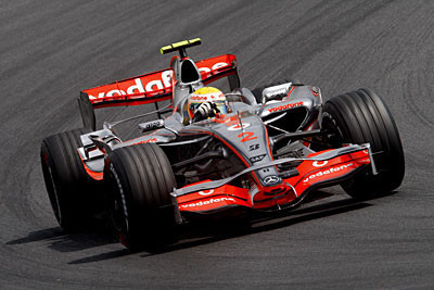 Los McLaren mandan en Japón tras la primera jornada