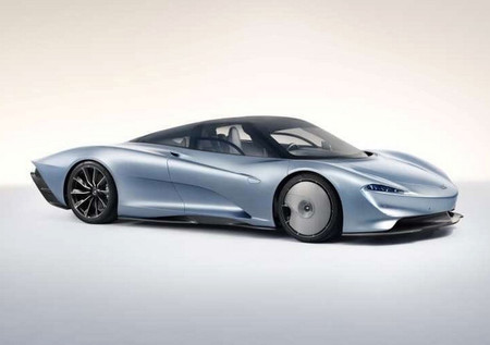 El McLaren Speedtail se deja ver en las primeras imágenes filtradas, horas antes de su presentación