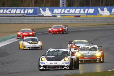 fiagt_porsche-prospeed-marco-holzer-y-richard-westbrook-ganaron-en-zolder-500px.jpg