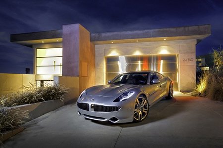 El Fisker Karma, nuevo protagonista en Dos hombres y medio