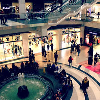 Más exigente y más informado, el nuevo consumidor que las empresas quieren seducir