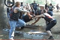 Cabeza de buque segunda parte, todavía se puede ser más tonto