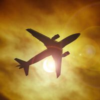 Podrás ver el eclipse solar del 8 de abril desde un avión: estas aerolíneas ofrecerán vuelos especiales