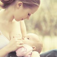 La lactancia materna podría tener beneficios para la salud cardíaca de la madre 