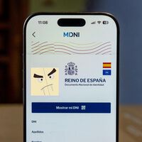 El Gobierno lleva casi un año promocionando el DNI digital. Nadie le ha dicho nada al señor del hotel 