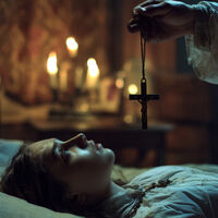 Durante milenios creímos que un demonio se apoderaba del cuerpo. En realidad era una bacteria que hoy curamos con vacunas