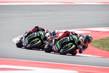 Tom Sykes Jonathan Rea Wsbk Misano 2017