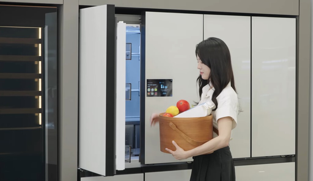 Abrir la puerta de tu lavadora o frigo usando solo la voz será más fácil: así se han propuesto conseguirlo en Samsung 