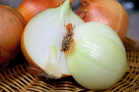 7 razones saludables por las que amarás la cebolla en tus platillos