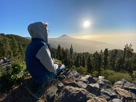 Phone 11 Pro Max: 13mm 超広角カメラ、12 メガピクセル、f/2.4、ISO 25、1/2283s