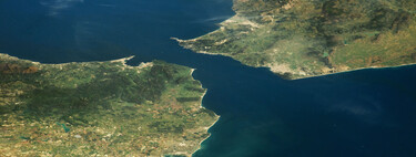Si el estrecho de Ormuz es conflictivo, imagina el de Gibraltar: España ha encontrado frente a Cádiz 134 naufragios