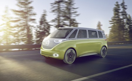 Volkswagen confirma que tendrá una "Combi eléctrica" para 2022