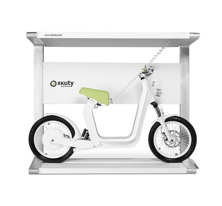 Spark, estación de carga con energía solar para Xkuty One