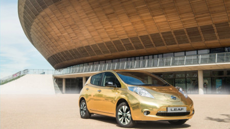 Nissan crea un Leaf dorado para los atletas británicos que se lleven una medalla de oro a casa