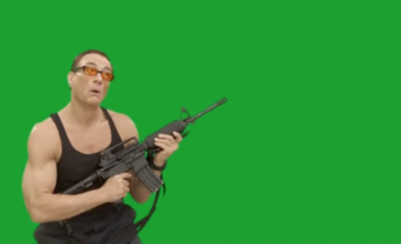 Jean Claude Van Damme quiere ser un meme a cualquier precio