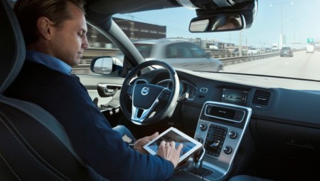 Cursos para aprender Swift y accidente del Tesla Autopilot. Constelación VX (CCLXXXVII)