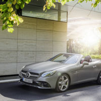Así es el Mercedes-Benz SLC: 4 cilindros para todos y V6 para el AMG