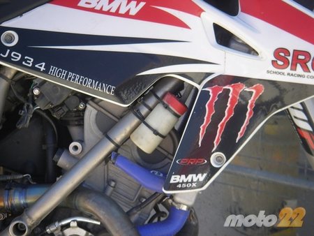 Manguitos de silicona y bote de líquidos