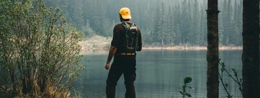 Decathlon rebaja las zapatillas Salomon ideales para hacer senderismo esta primavera