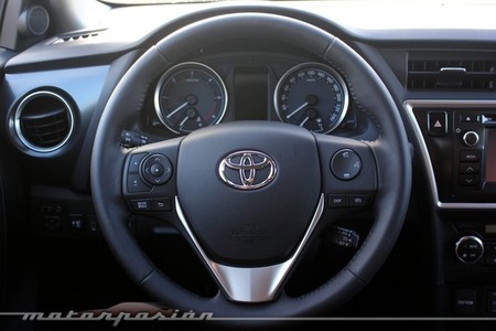 Toyota Auris 2013