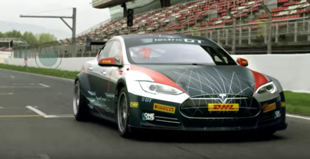 ¡A que no te esperabas esta categoría! Así son los Tesla Model S P85+ del Electric GT
