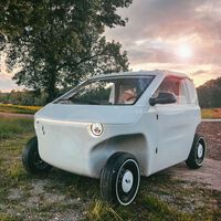 Este coche eléctrico sin carnet se envía desmontado como un mueble de Ikea. Podría ser el próximo microcoche barato de Stellantis