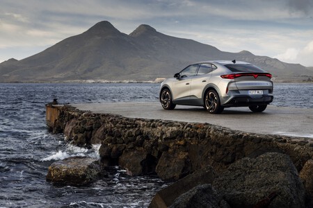 CUPRA Tavascan 2024 Prueba 65