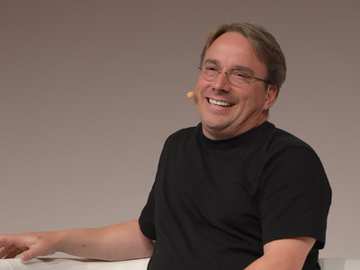 Linus Torvalds vuelve a la carga: dice que los parches de Intel son una "absoluta y completa basura"